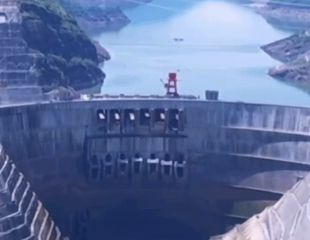 大坝止水